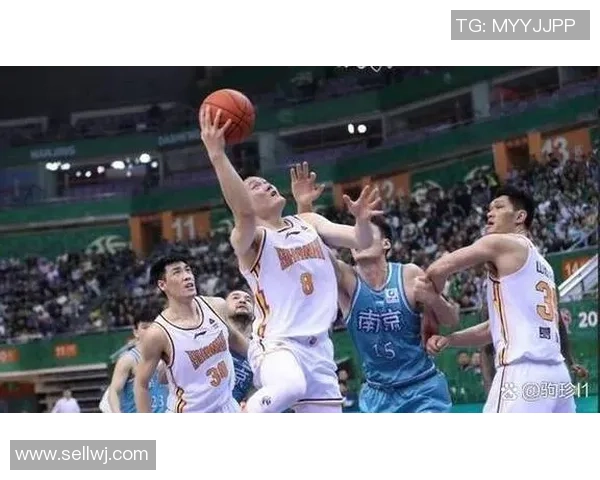 南京篮球队心理素质引发热议球迷与专家观点交锋分析